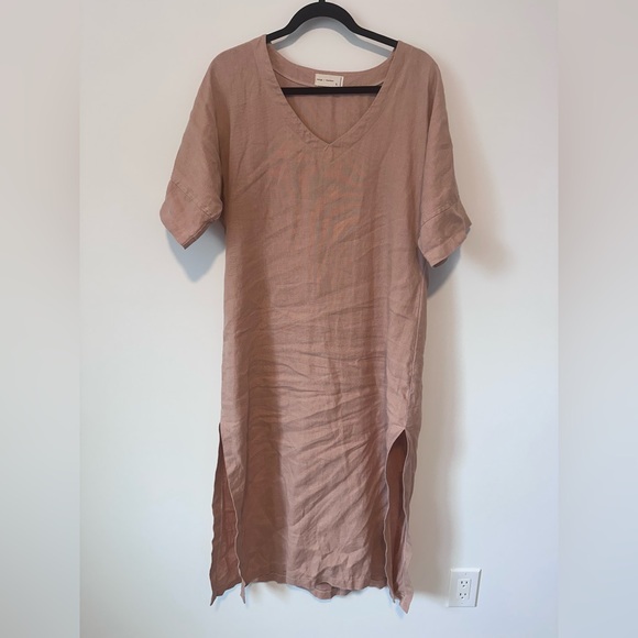 Twigg & Feather Dresses & Skirts - Twigg + Feather 100% Linen Dress